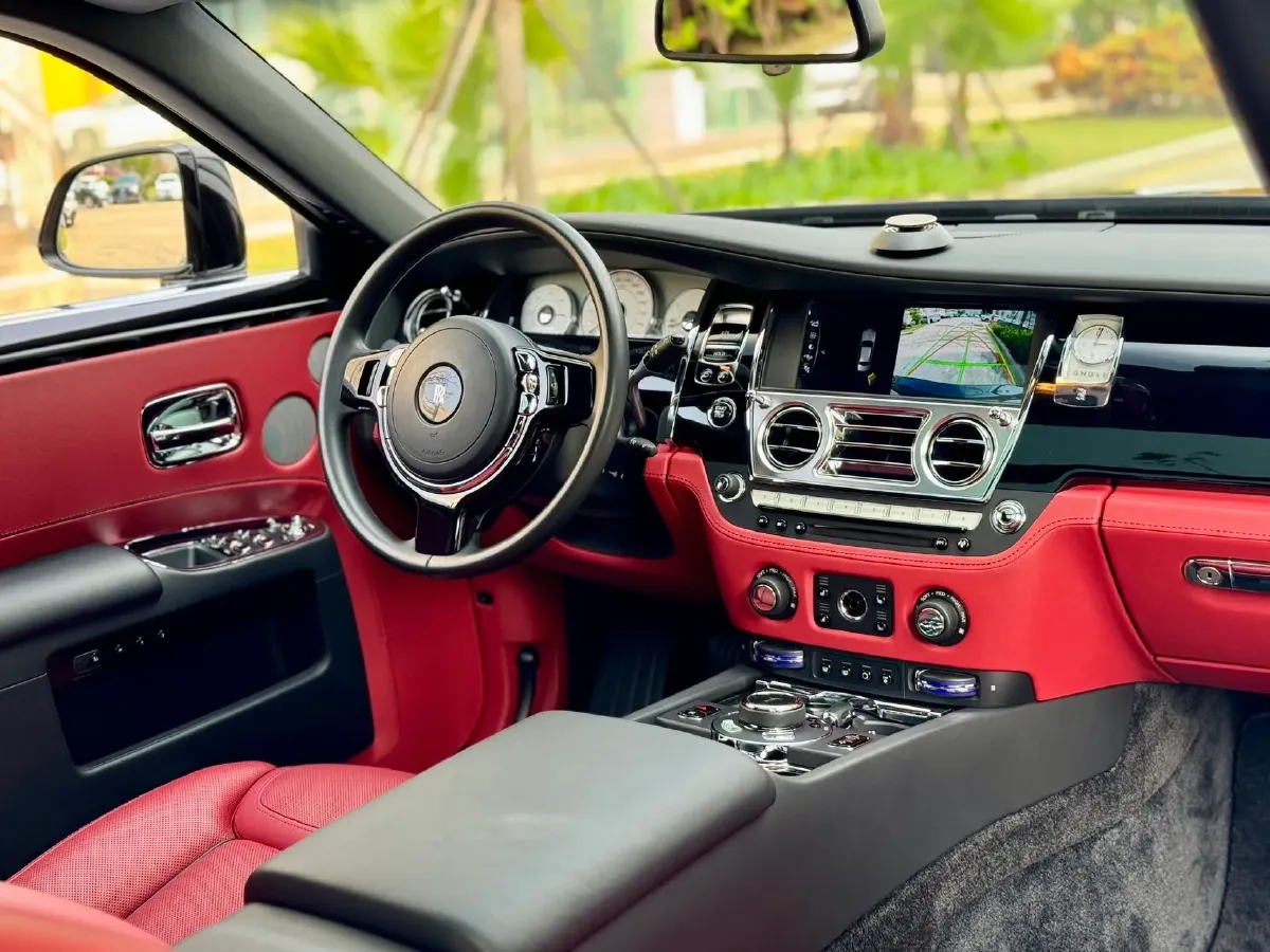 2018 Rolls-Royce Ghost 6.6T 571HP V12 8AT,autocango,china used car exporter,china ev exporter,chinese used car exporter,chinese used ev exporter