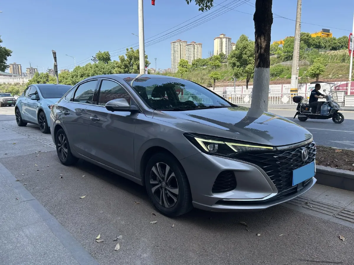 2020 ChangAn Eado 1.4T 158HP L4 7DCT,autocango,china used car exporter,china ev exporter,chinese used car exporter,chinese used ev exporter