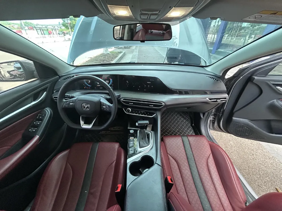 2020 ChangAn Eado 1.4T 158HP L4 7DCT,autocango,china used car exporter,china ev exporter,chinese used car exporter,chinese used ev exporter