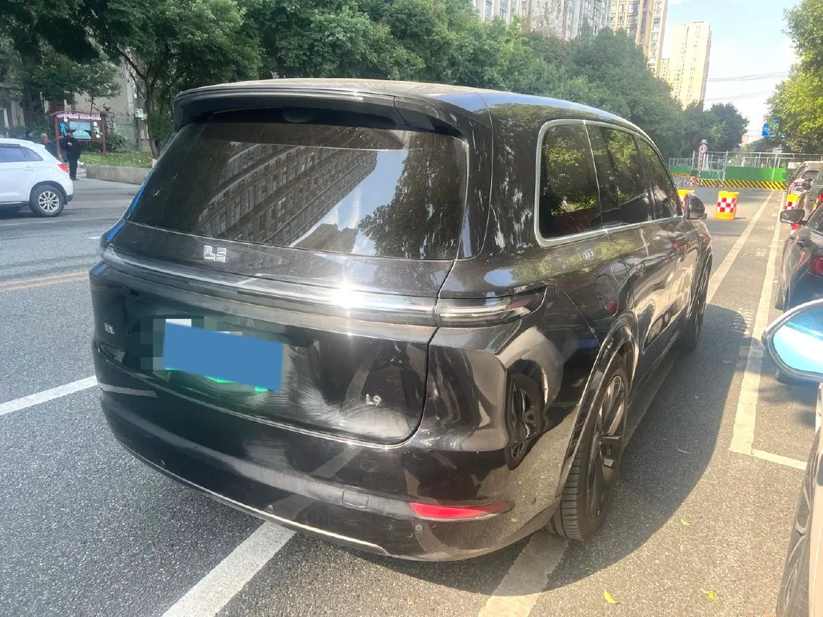 2022 Li L9 Range Extended 154HP REEV 42.6KWH,autocango,china used car exporter,china ev exporter,chinese used car exporter,chinese used ev exporter