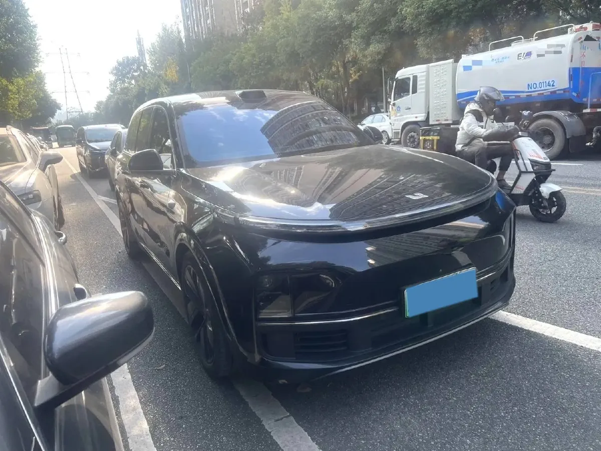 2022 Li L9 Range Extended 154HP REEV 42.6KWH,autocango,china used car exporter,china ev exporter,chinese used car exporter,chinese used ev exporter