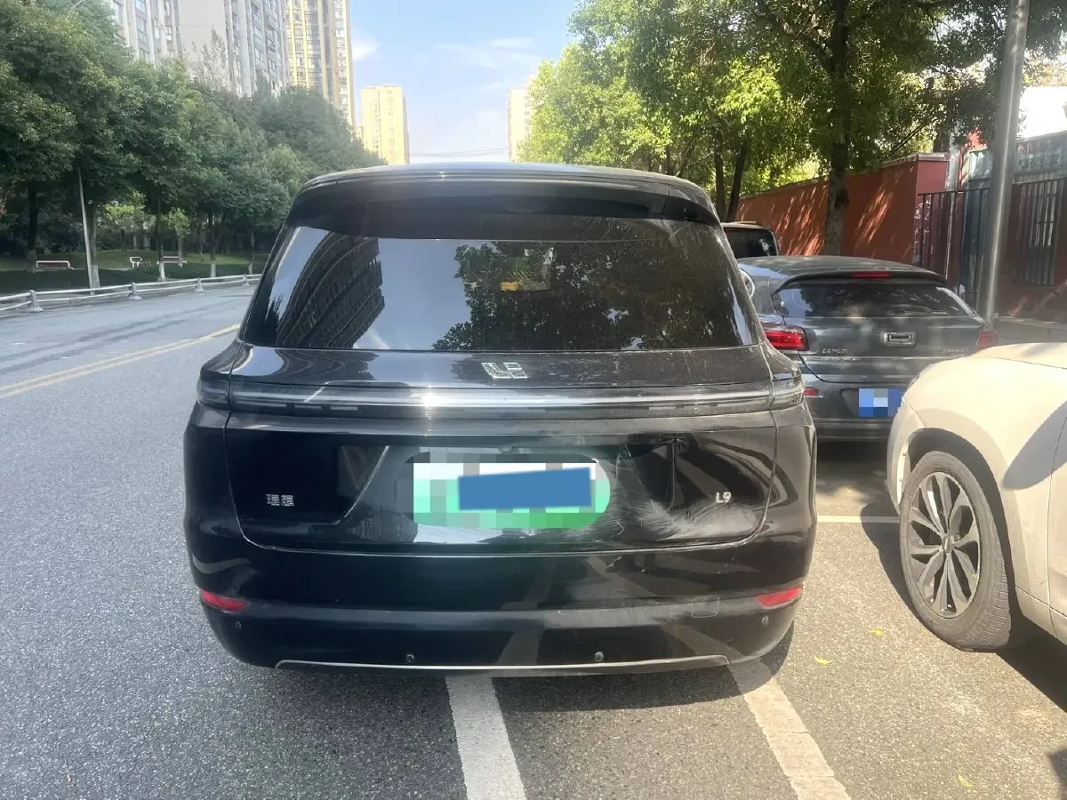 2022 Li L9 Range Extended 154HP REEV 42.6KWH,autocango,china used car exporter,china ev exporter,chinese used car exporter,chinese used ev exporter