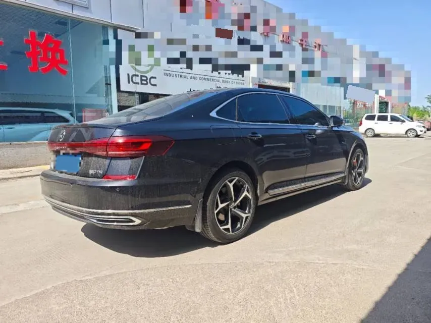2025 Volkswagen Passat 2.0T 220HP L4 7DCT,autocango,china used car exporter,china ev exporter,chinese used car exporter,chinese used ev exporter