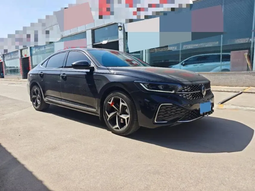 2025 Volkswagen Passat 2.0T 220HP L4 7DCT,autocango,china used car exporter,china ev exporter,chinese used car exporter,chinese used ev exporter