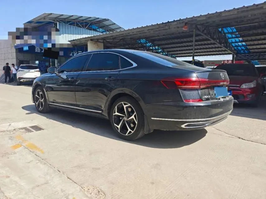 2025 Volkswagen Passat 2.0T 220HP L4 7DCT,autocango,china used car exporter,china ev exporter,chinese used car exporter,chinese used ev exporter