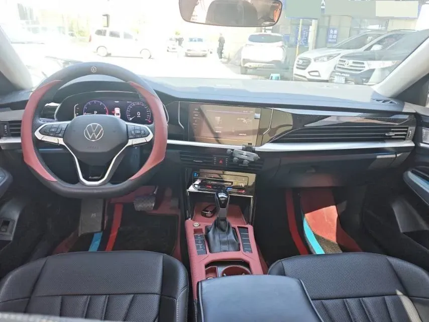 2025 Volkswagen Passat 2.0T 220HP L4 7DCT,autocango,china used car exporter,china ev exporter,chinese used car exporter,chinese used ev exporter