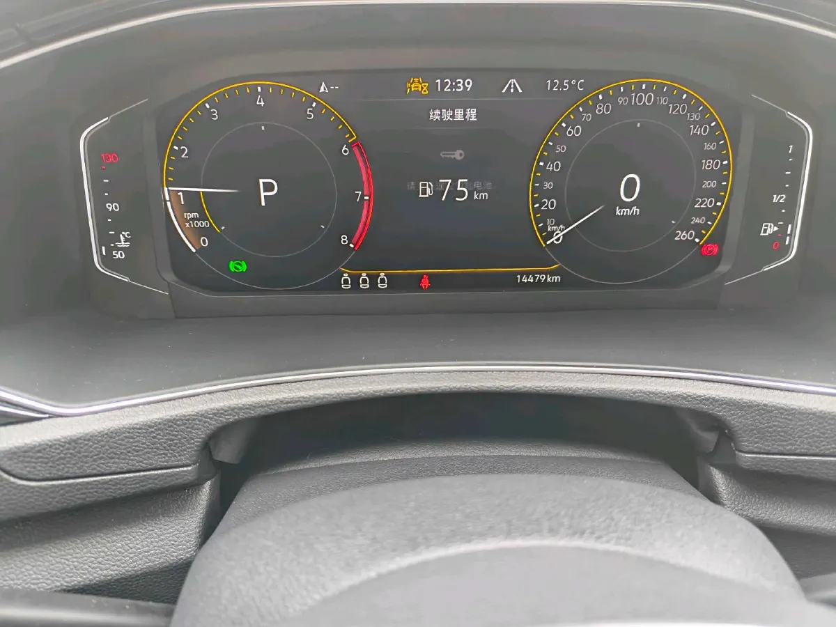 2022 Volkswagen T-Roc 1.4T 150HP L4 7DCT,autocango,china used car exporter,china ev exporter,chinese used car exporter,chinese used ev exporter