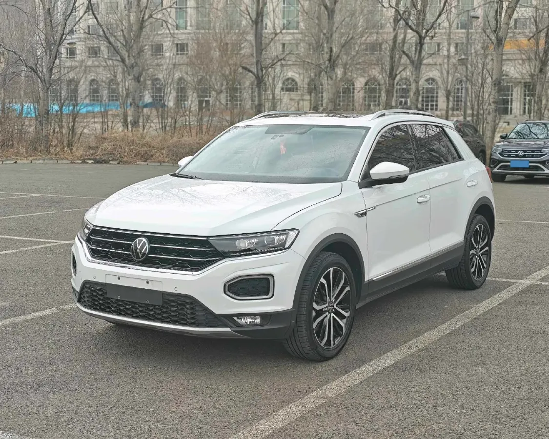2022 Volkswagen T-Roc 1.4T 150HP L4 7DCT,autocango,china used car exporter,china ev exporter,chinese used car exporter,chinese used ev exporter