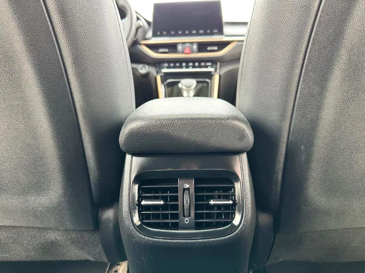 2020 Kia K3 1.4T 130HP L4 7DCT,autocango,china used car exporter,china ev exporter,chinese used car exporter,chinese used ev exporter