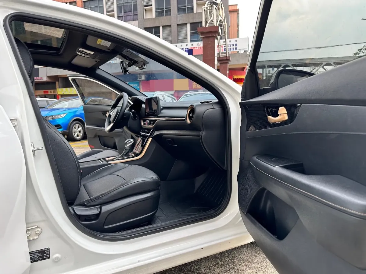 2020 Kia K3 1.4T 130HP L4 7DCT,autocango,china used car exporter,china ev exporter,chinese used car exporter,chinese used ev exporter