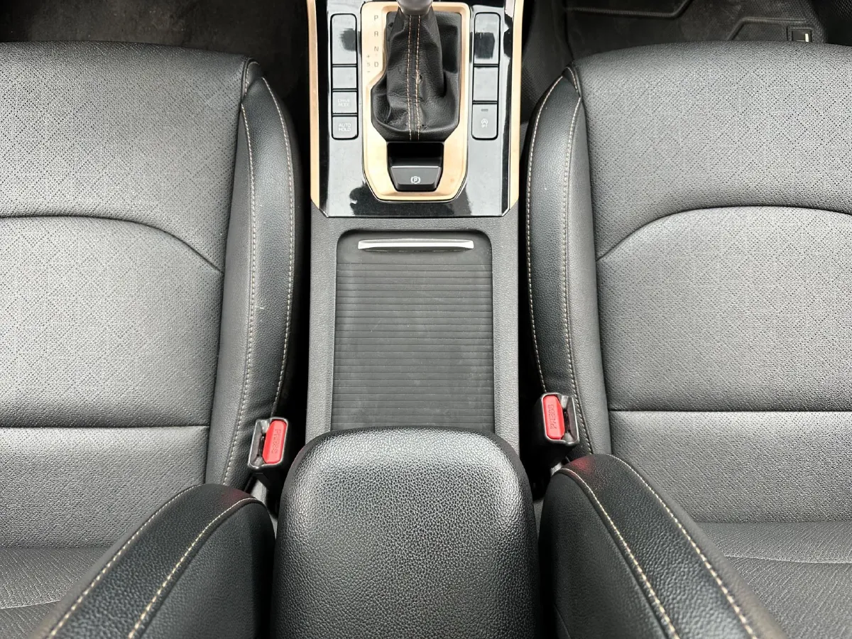 2020 Kia K3 1.4T 130HP L4 7DCT,autocango,china used car exporter,china ev exporter,chinese used car exporter,chinese used ev exporter