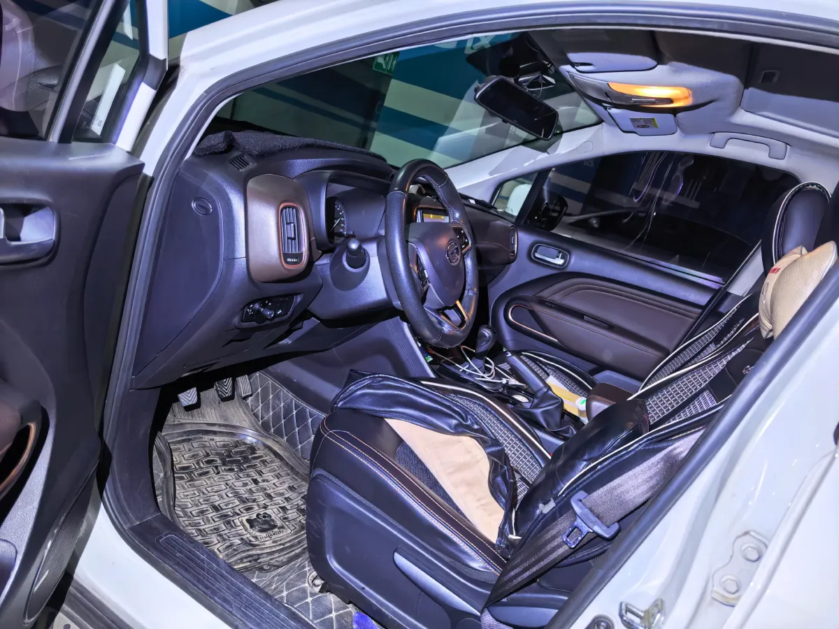 2017 GAC Trumpchi GS3 1.5L 114HP L4 5MT,autocango,china used car exporter,china ev exporter,chinese used car exporter,chinese used ev exporter