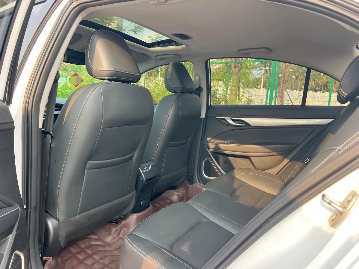 2020 Geely Emgrand 1.5L 109HP L4 CVT,autocango,china used car exporter,china ev exporter,chinese used car exporter,chinese used ev exporter