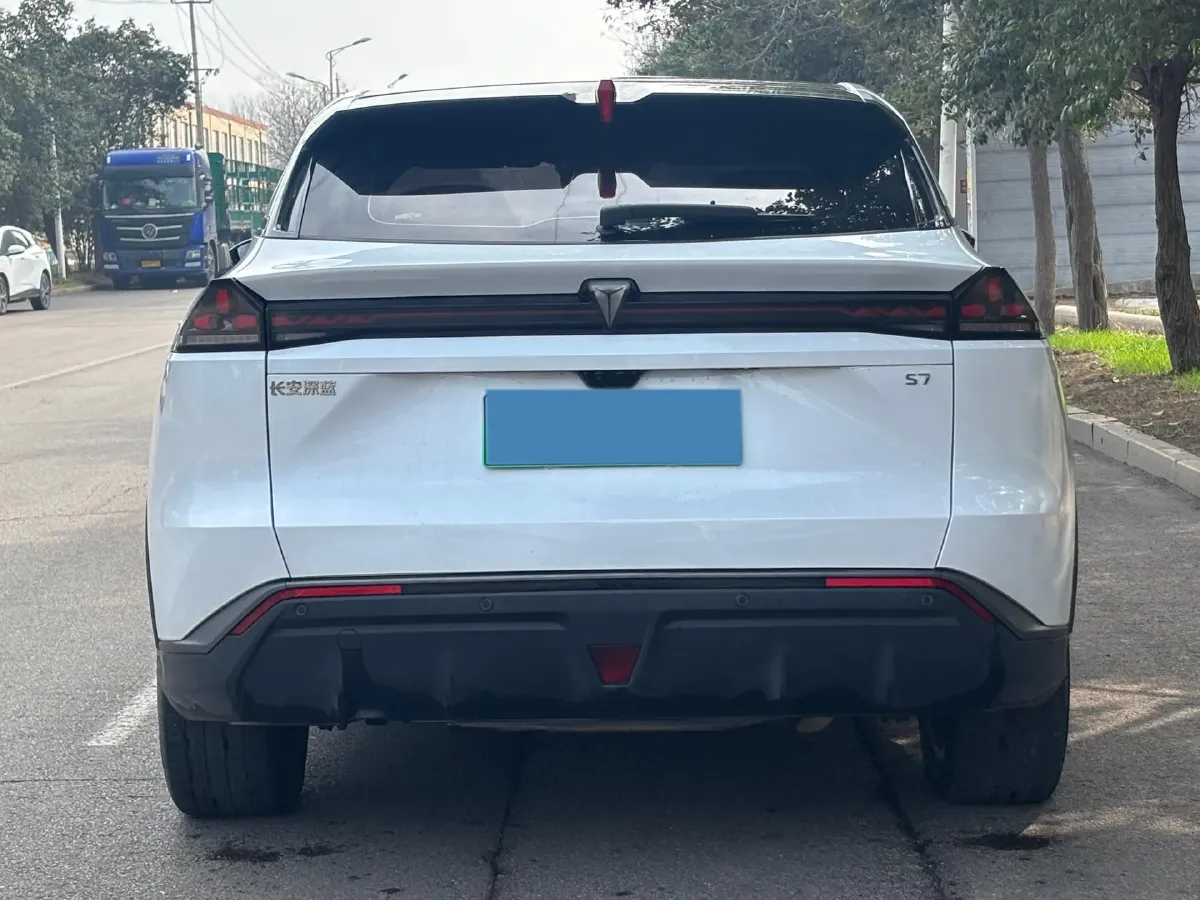 2023 Deepal S07 1.5L 95HP L4 REEV 31.73KWH,autocango,china used car exporter,china ev exporter,chinese used car exporter,chinese used ev exporter