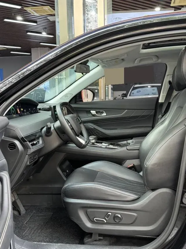 2024 ChangAn UNI-K 2.0T 233HP L4 8AT,autocango,china used car exporter,china ev exporter,chinese used car exporter,chinese used ev exporter