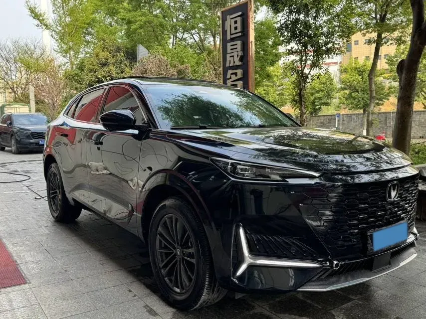 2024 ChangAn UNI-K 2.0T 233HP L4 8AT,autocango,china used car exporter,china ev exporter,chinese used car exporter,chinese used ev exporter