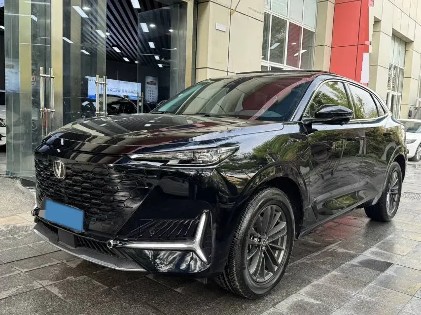 2024 ChangAn UNI-K 2.0T 233HP L4 8AT,autocango,china used car exporter,china ev exporter,chinese used car exporter,chinese used ev exporter