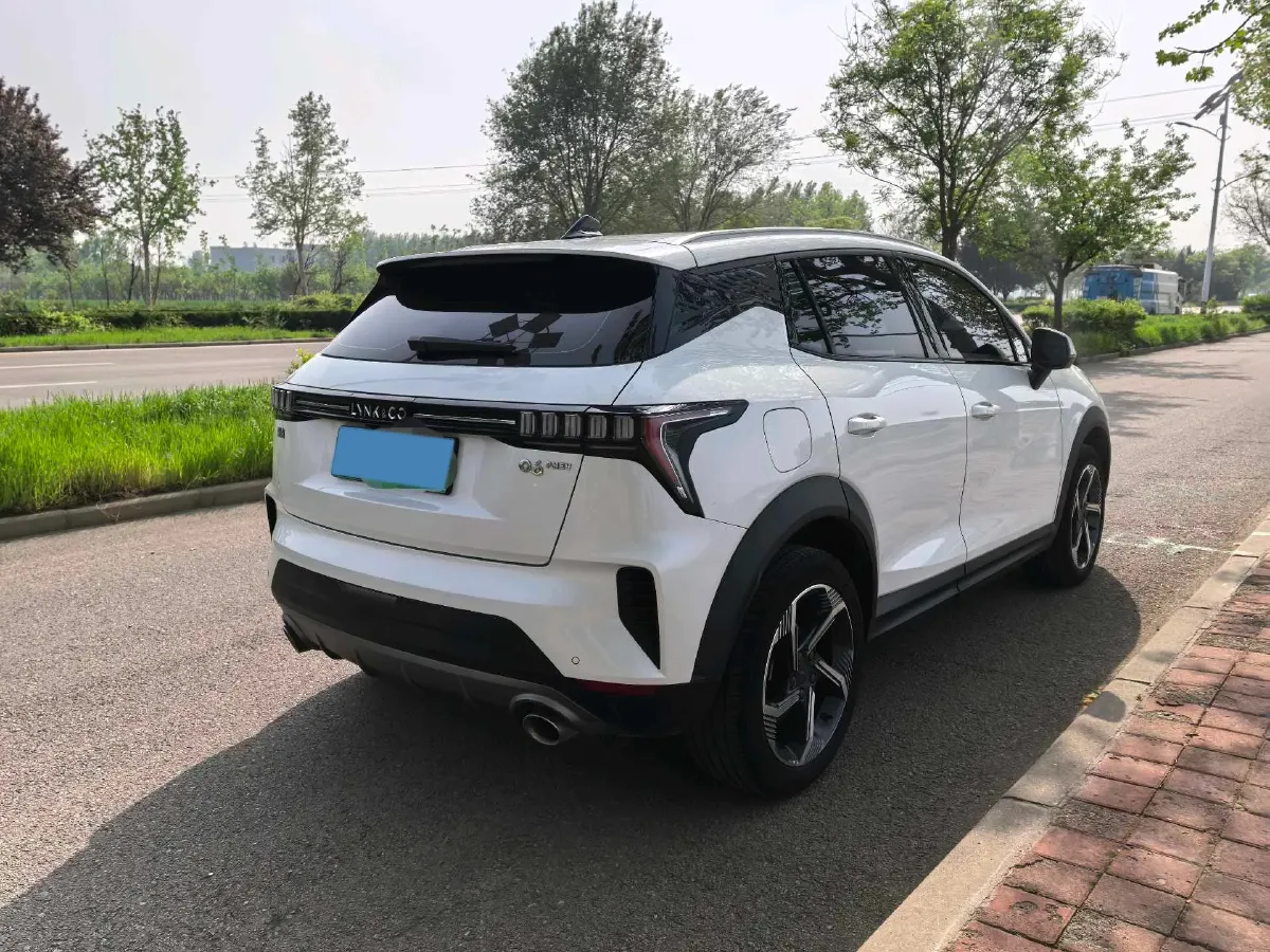 2022 Roewe i6 MAX BEV 61.1KWH,autocango,china used car exporter,china ev exporter,chinese used car exporter,chinese used ev exporter
