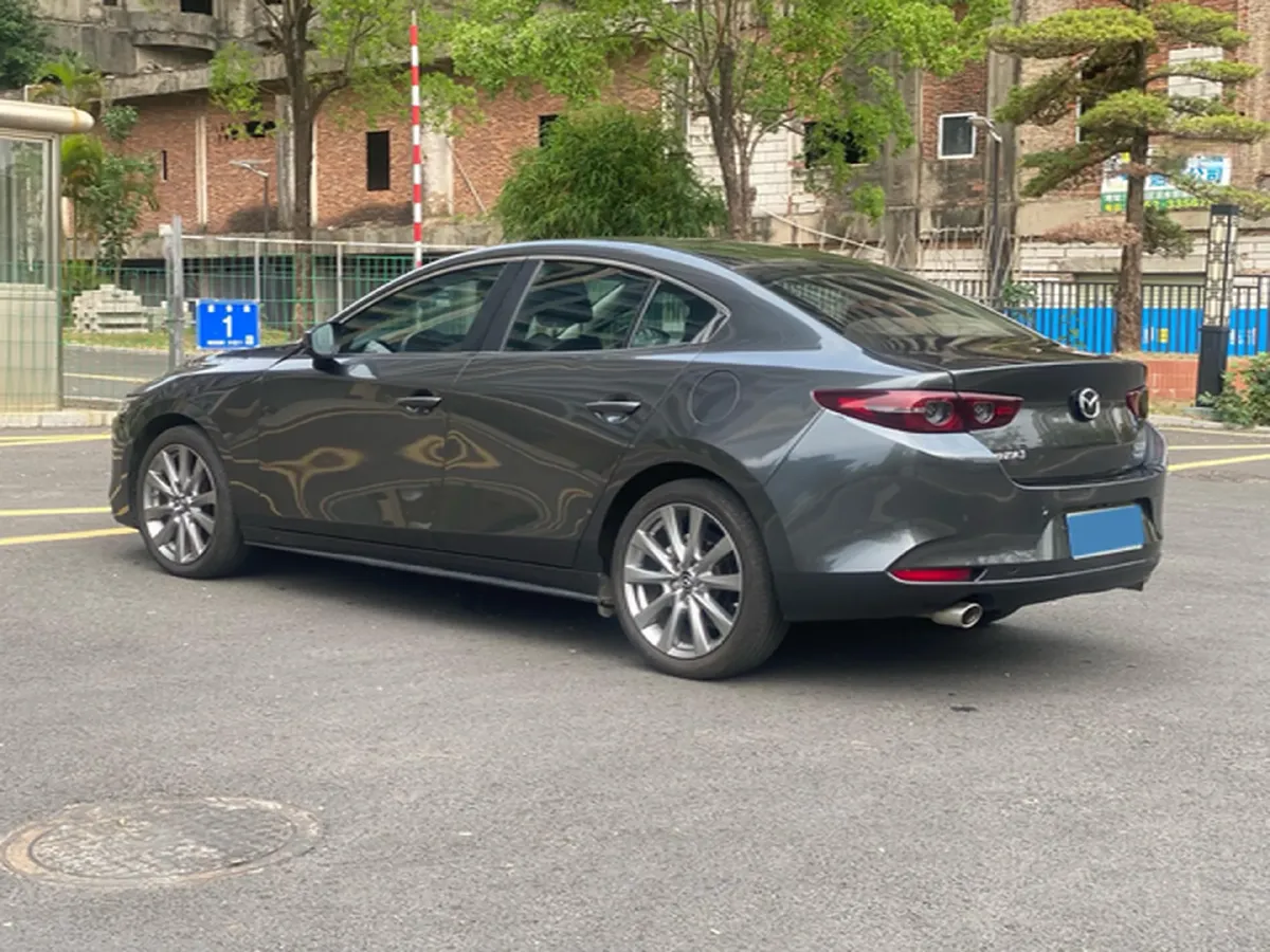 2021 Mazda 3 Axela 2.0L 158HP L4 6AT,autocango,china used car exporter,china ev exporter,chinese used car exporter,chinese used ev exporter