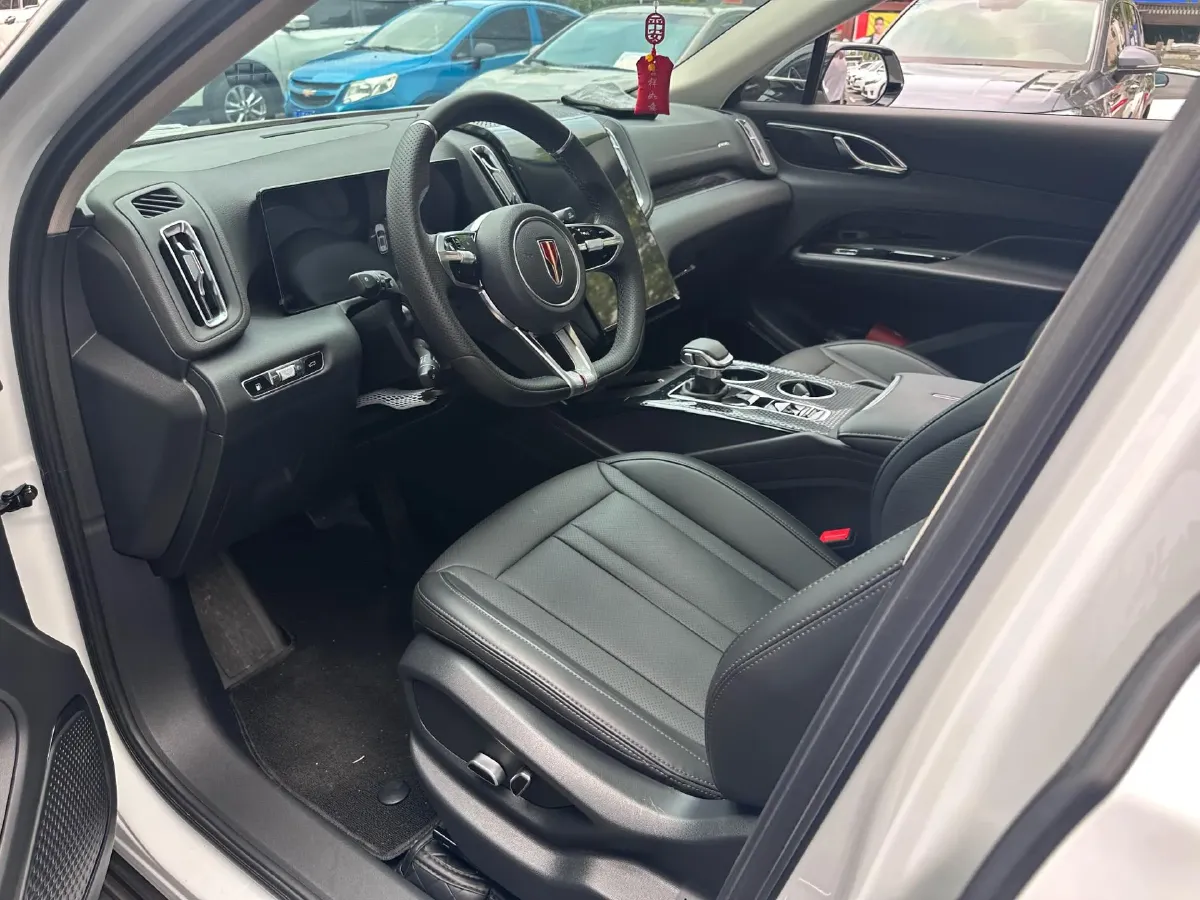 2024 HongQi HS3 1.5T 169HP L4 1DHT PHEV 18.4KWH,autocango,china used car exporter,china ev exporter,chinese used car exporter,chinese used ev exporter