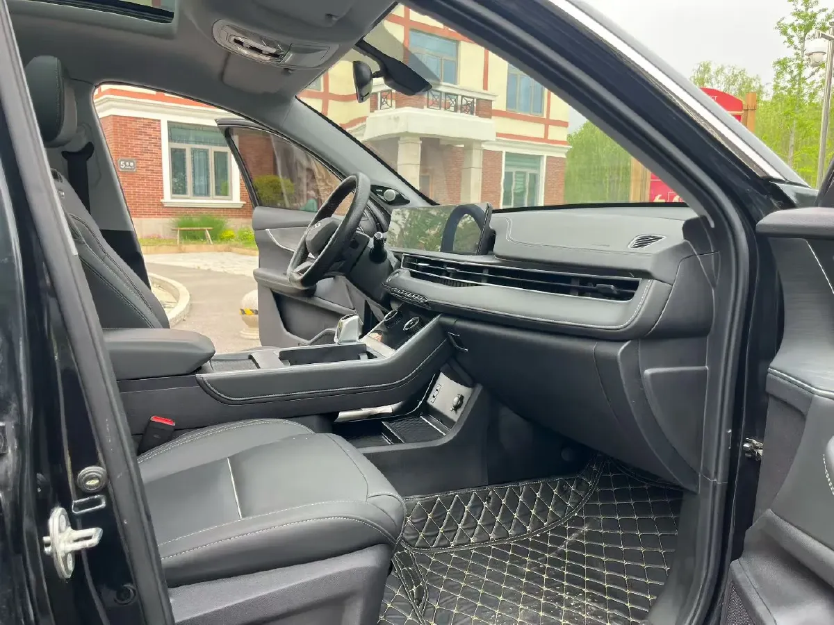 2020 Chery Tiggo 7 1.5T 156HP L4 CVT,autocango,china used car exporter,china ev exporter,chinese used car exporter,chinese used ev exporter