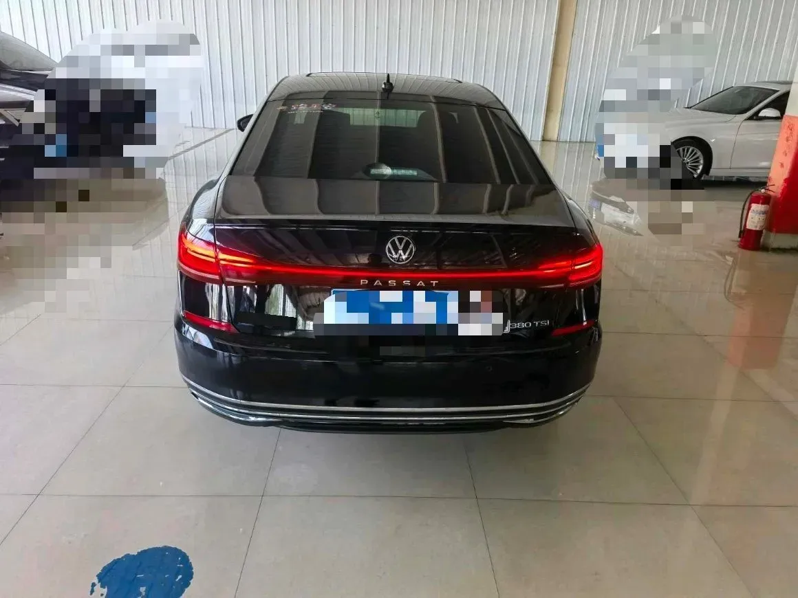 2024 Volkswagen Passat 2.0T 220HP L4 7DCT,autocango,china used car exporter,china ev exporter,chinese used car exporter,chinese used ev exporter