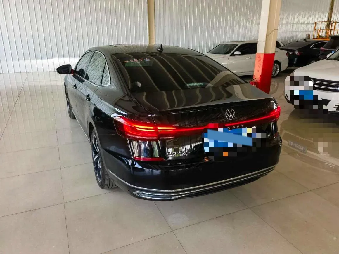 2024 Volkswagen Passat 2.0T 220HP L4 7DCT,autocango,china used car exporter,china ev exporter,chinese used car exporter,chinese used ev exporter