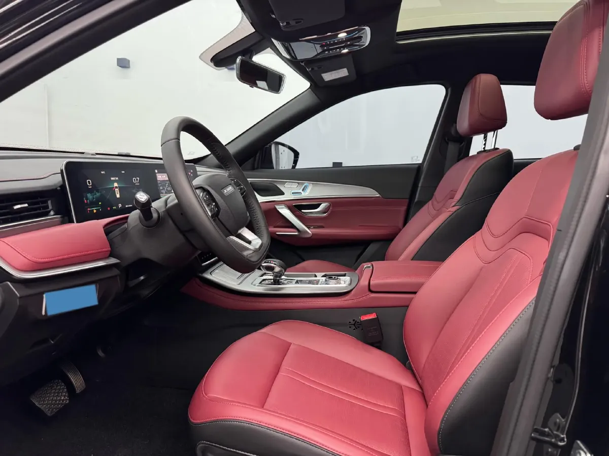 2025 Jetour X70 Plus 1.5T 156HP L4 6DCT,autocango,china used car exporter,china ev exporter,chinese used car exporter,chinese used ev exporter