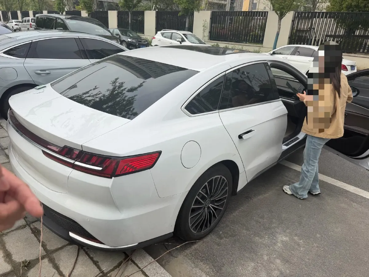 2020 Honda Breeze 2.0L 146HP L4 E-CVT Hybrid,autocango,china used car exporter,china ev exporter,chinese used car exporter,chinese used ev exporter