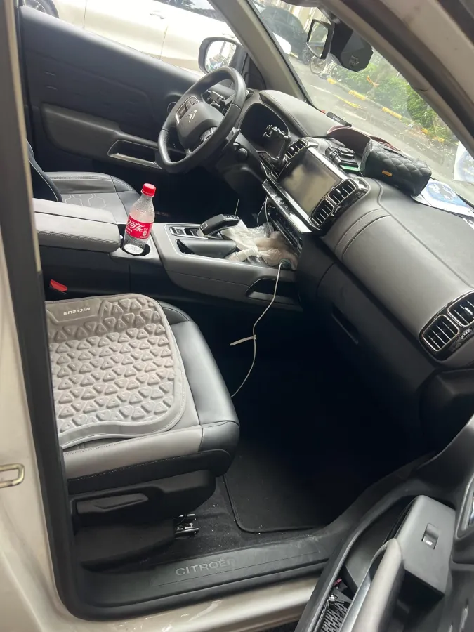 2020 Citroen C5 Aircross 1.6T 170HP L4 6AT,autocango,china used car exporter,china ev exporter,chinese used car exporter,chinese used ev exporter