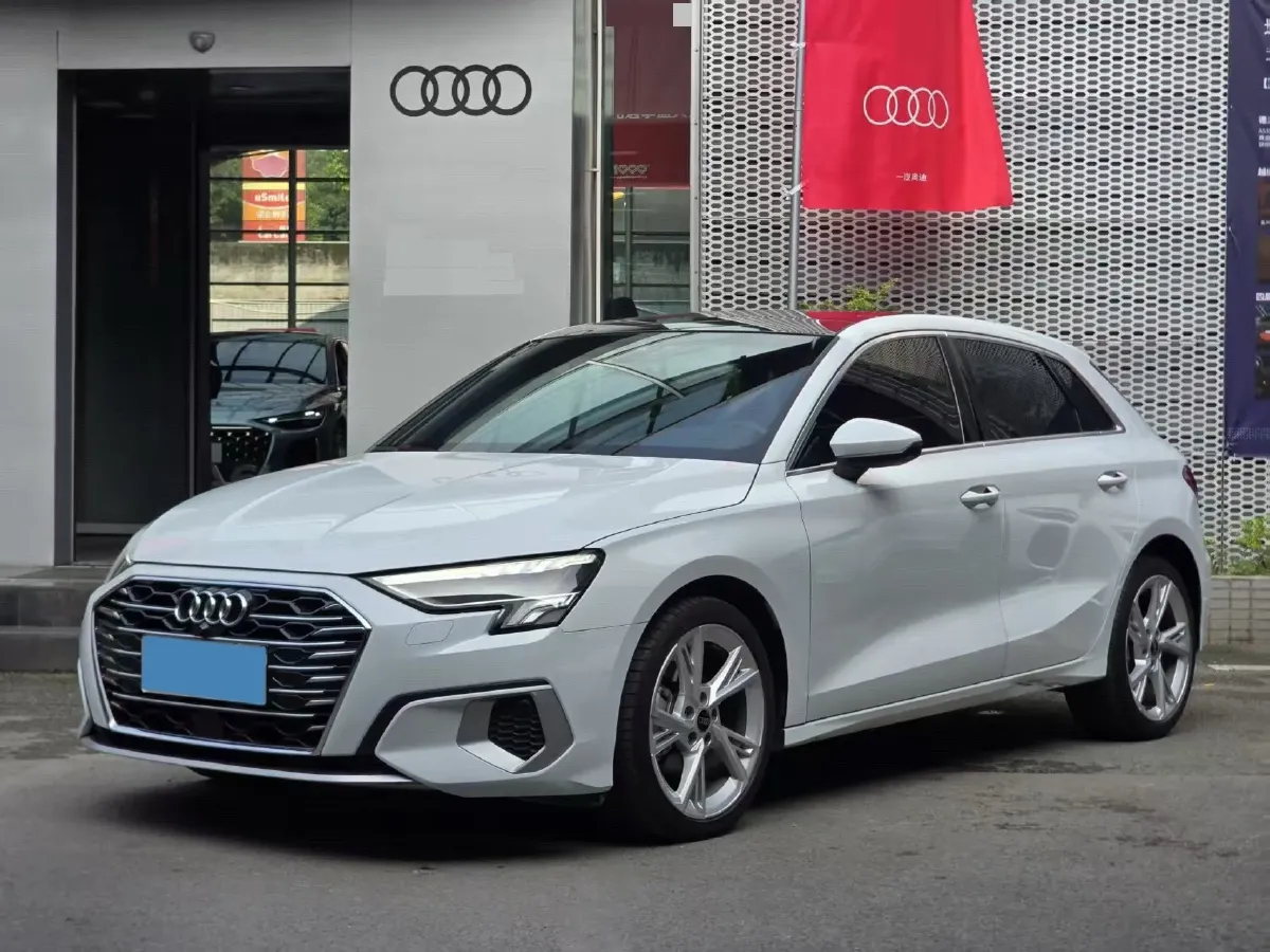 2022 Audi A3 1.4T 150HP L4 7DCT,autocango,china used car exporter,china ev exporter,chinese used car exporter,chinese used ev exporter