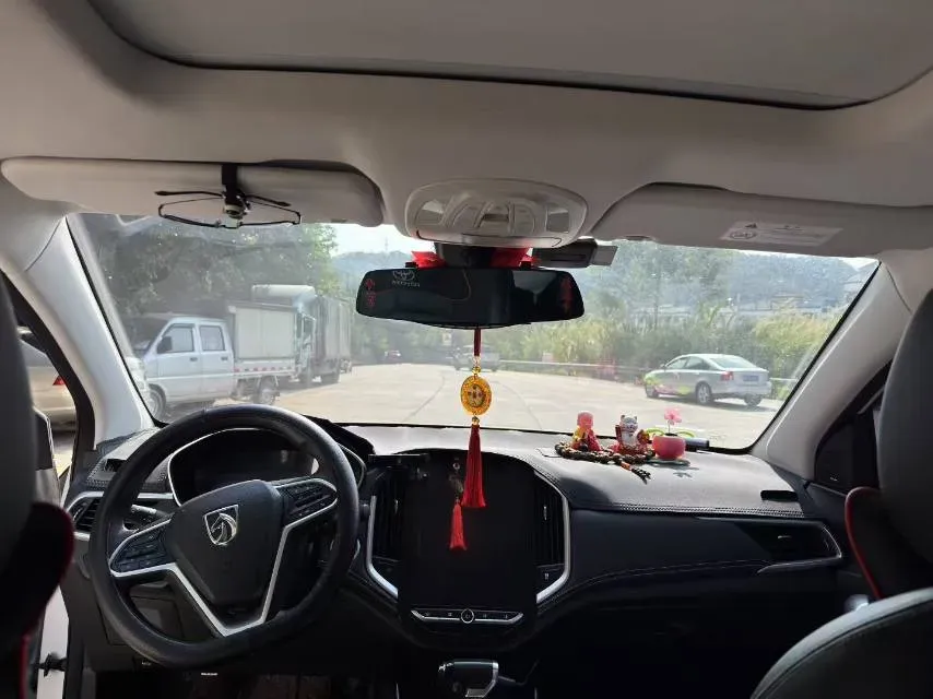 2020 HanTeng X7 1.5T 156HP L4 6AT,autocango,china used car exporter,china ev exporter,chinese used car exporter,chinese used ev exporter