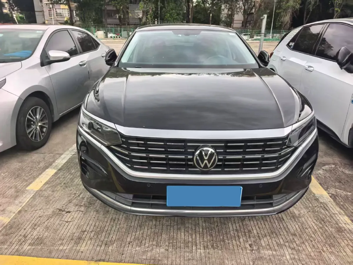 2022 Skoda Kodiak GT 2.0T 186HP L4 7DCT,autocango,china used car exporter,china ev exporter,chinese used car exporter,chinese used ev exporter