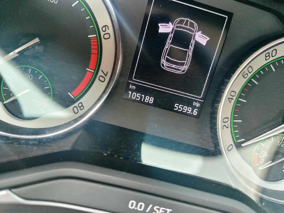 2018 Skoda Superb 1.4T 150HP L4 7DCT,autocango,china used car exporter,china ev exporter,chinese used car exporter,chinese used ev exporter