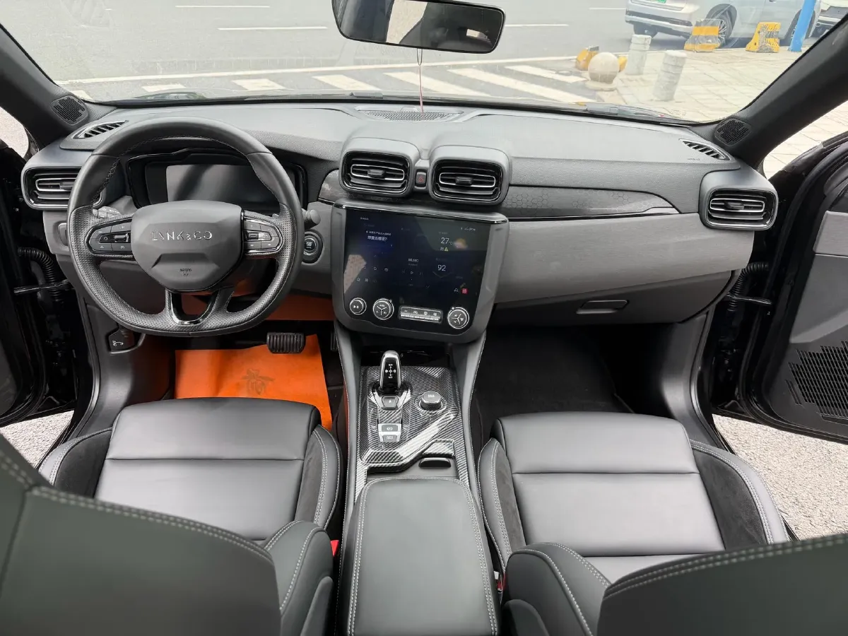 2022 LYNK&CO 03 2.0T 190HP L4 7DCT,autocango,china used car exporter,china ev exporter,chinese used car exporter,chinese used ev exporter