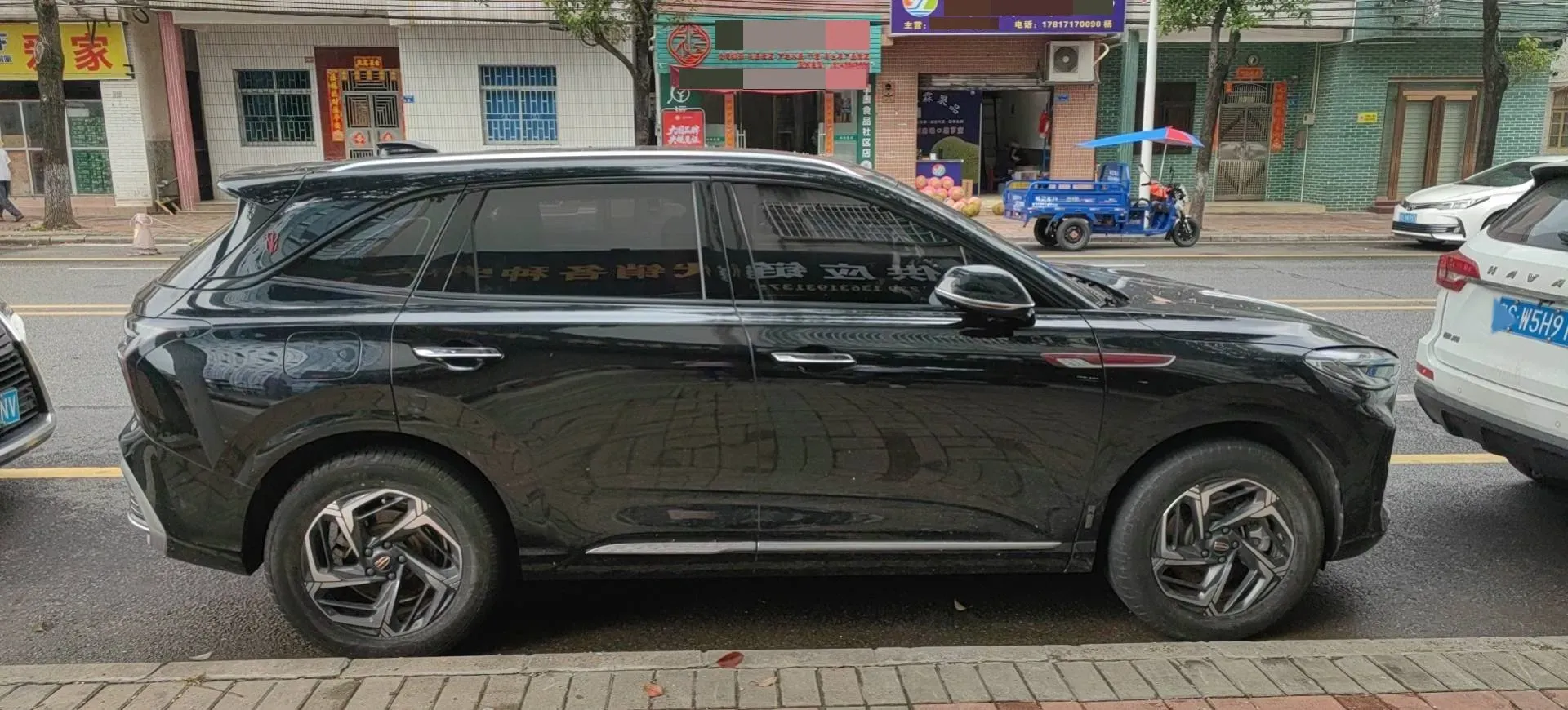 2023 HongQi HS3 1.5T 169HP L4 7DCT,autocango,china used car exporter,china ev exporter,chinese used car exporter,chinese used ev exporter