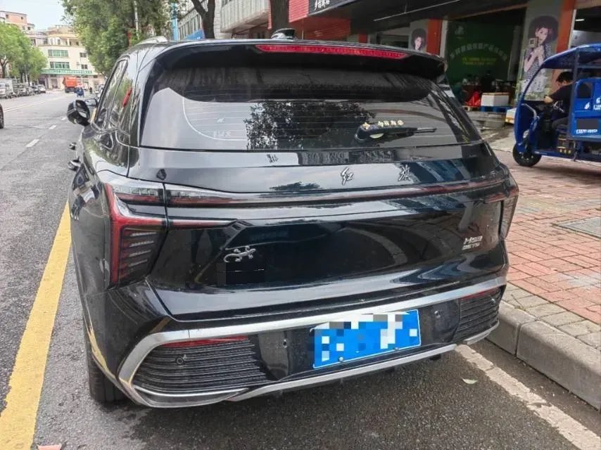 2023 HongQi HS3 1.5T 169HP L4 7DCT,autocango,china used car exporter,china ev exporter,chinese used car exporter,chinese used ev exporter