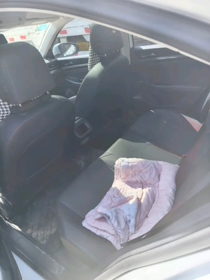 2019 MAXUS T60 2.0T 218HP L4 6AT,autocango,china used car exporter,china ev exporter,chinese used car exporter,chinese used ev exporter