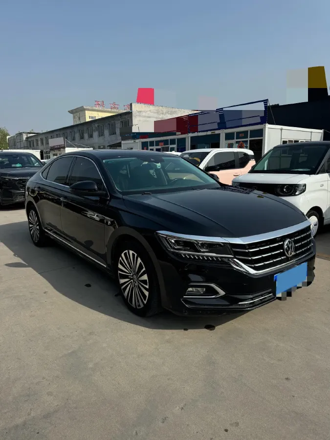 2019 Volkswagen Passat 2.0T 220HP L4 7DCT,autocango,china used car exporter,china ev exporter,chinese used car exporter,chinese used ev exporter