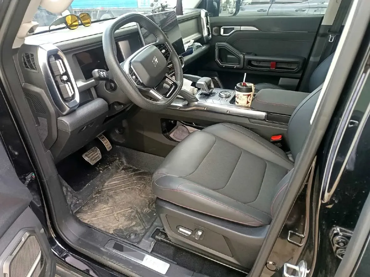 2024 Jetour Traveller 2.0T 254HP L4 7DCT,autocango,china used car exporter,china ev exporter,chinese used car exporter,chinese used ev exporter