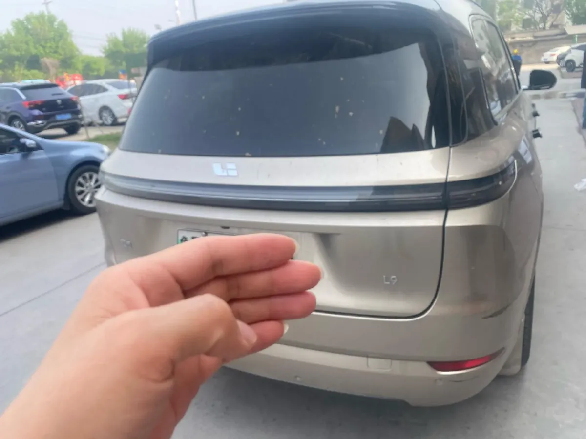 2022 Li L9 Range Extended 154HP REEV 42.6KWH,autocango,china used car exporter,china ev exporter,chinese used car exporter,chinese used ev exporter