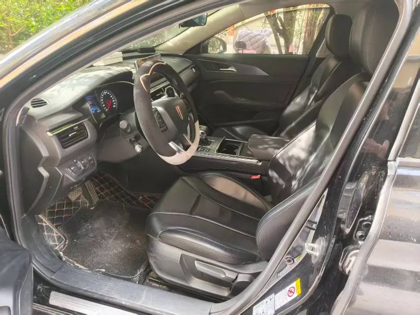 2020 HongQi H5 1.5T 169HP L4 7DCT,autocango,china used car exporter,china ev exporter,chinese used car exporter,chinese used ev exporter