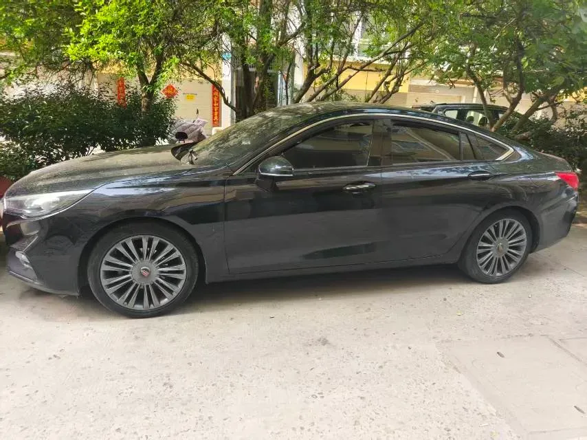 2020 HongQi H5 1.5T 169HP L4 7DCT,autocango,china used car exporter,china ev exporter,chinese used car exporter,chinese used ev exporter