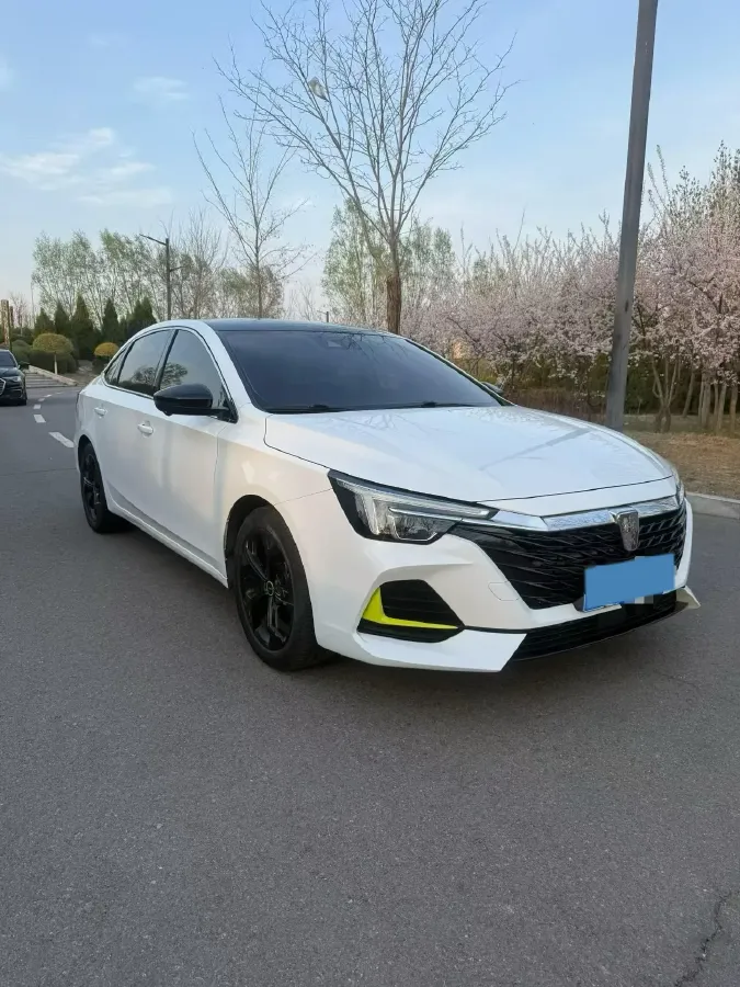 2020 Roewe i6 MAX 1.5T 173HP L4 7DCT,autocango,china used car exporter,china ev exporter,chinese used car exporter,chinese used ev exporter