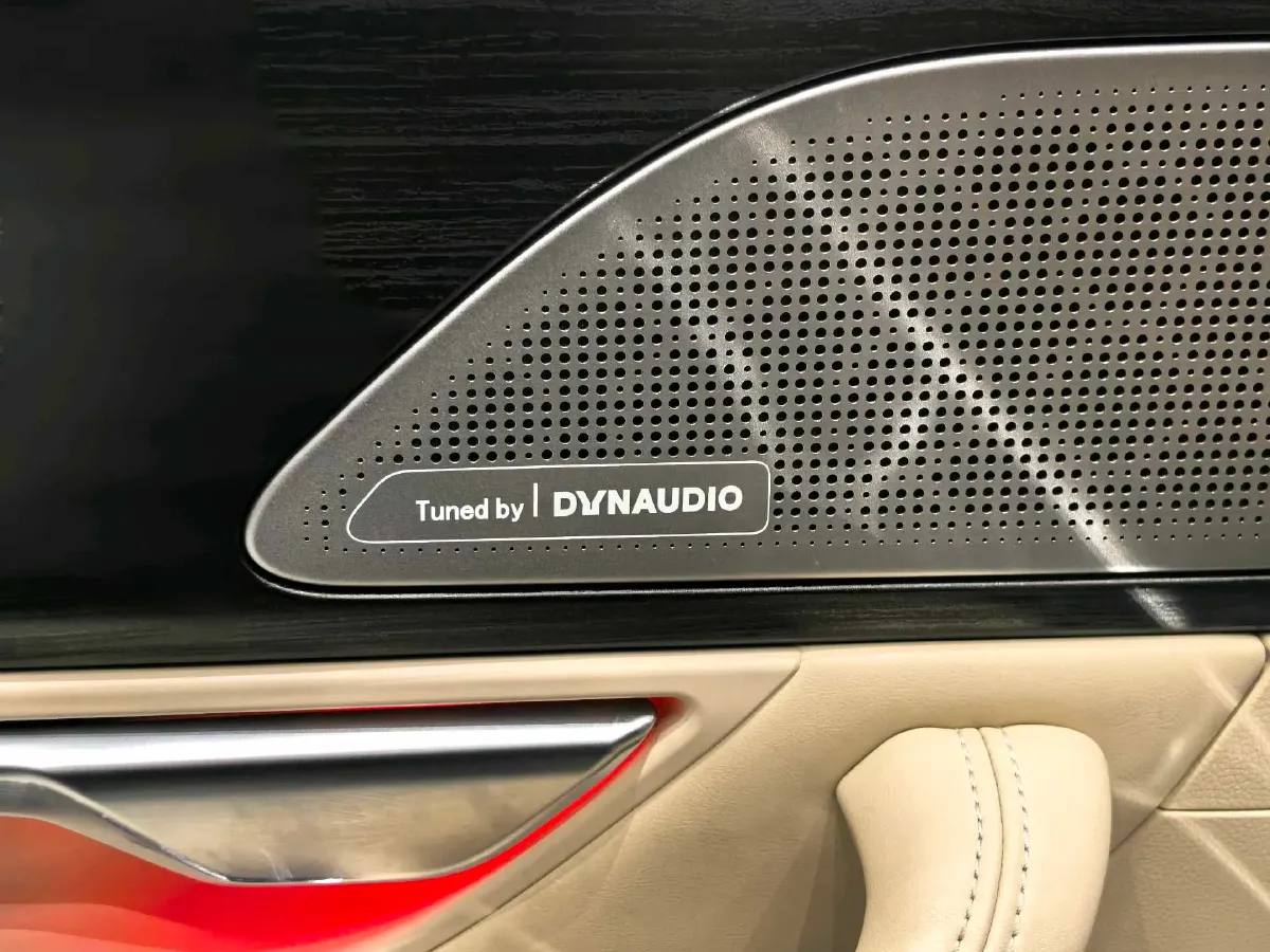 2020 Xpeng P7 BEV 70.8KWH,autocango,china used car exporter,china ev exporter,chinese used car exporter,chinese used ev exporter