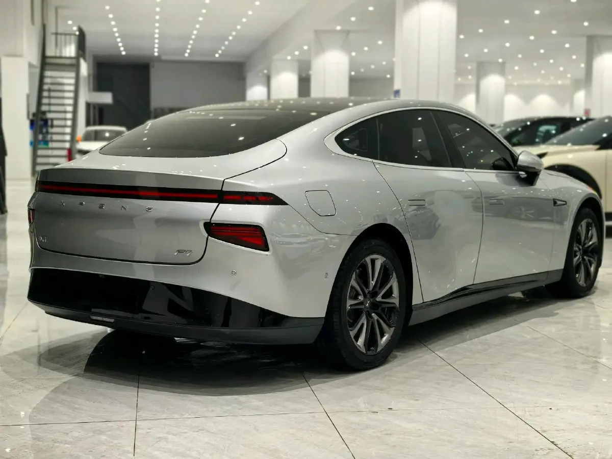 2020 Xpeng P7 BEV 70.8KWH,autocango,china used car exporter,china ev exporter,chinese used car exporter,chinese used ev exporter