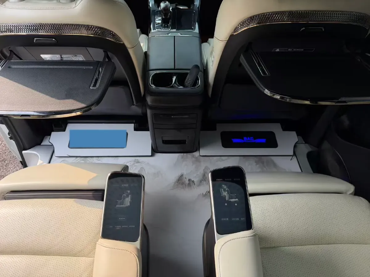 2023 GAC Trumpchi M8 2.0T 190HP L4 E-CVT Hybrid,autocango,china used car exporter,china ev exporter,chinese used car exporter,chinese used ev exporter