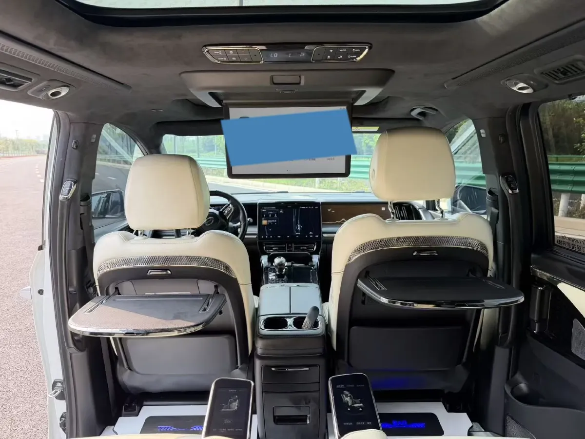 2023 GAC Trumpchi M8 2.0T 190HP L4 E-CVT Hybrid,autocango,china used car exporter,china ev exporter,chinese used car exporter,chinese used ev exporter