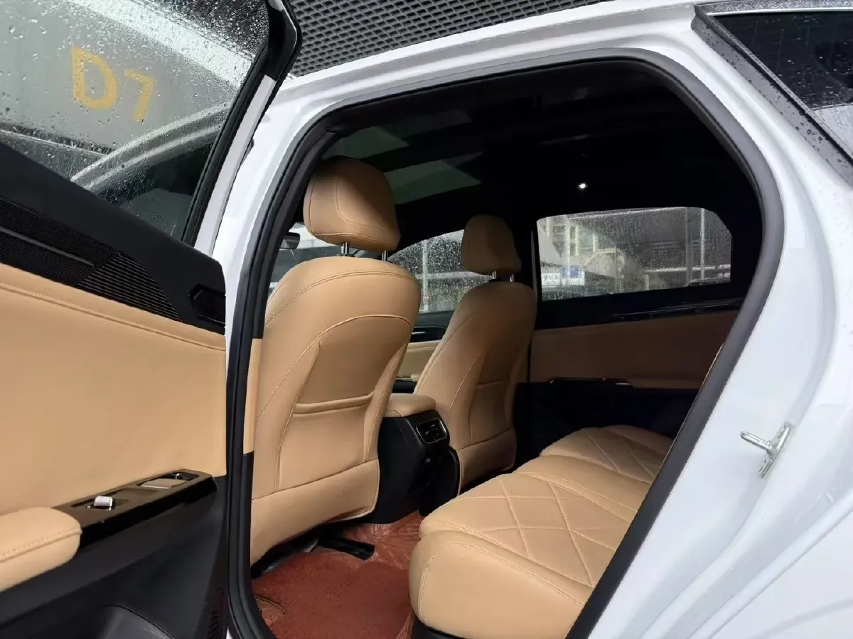 2023 Geely Galaxy L6 1.5T 163HP L4 3DHT PHEV,autocango,china used car exporter,china ev exporter,chinese used car exporter,chinese used ev exporter
