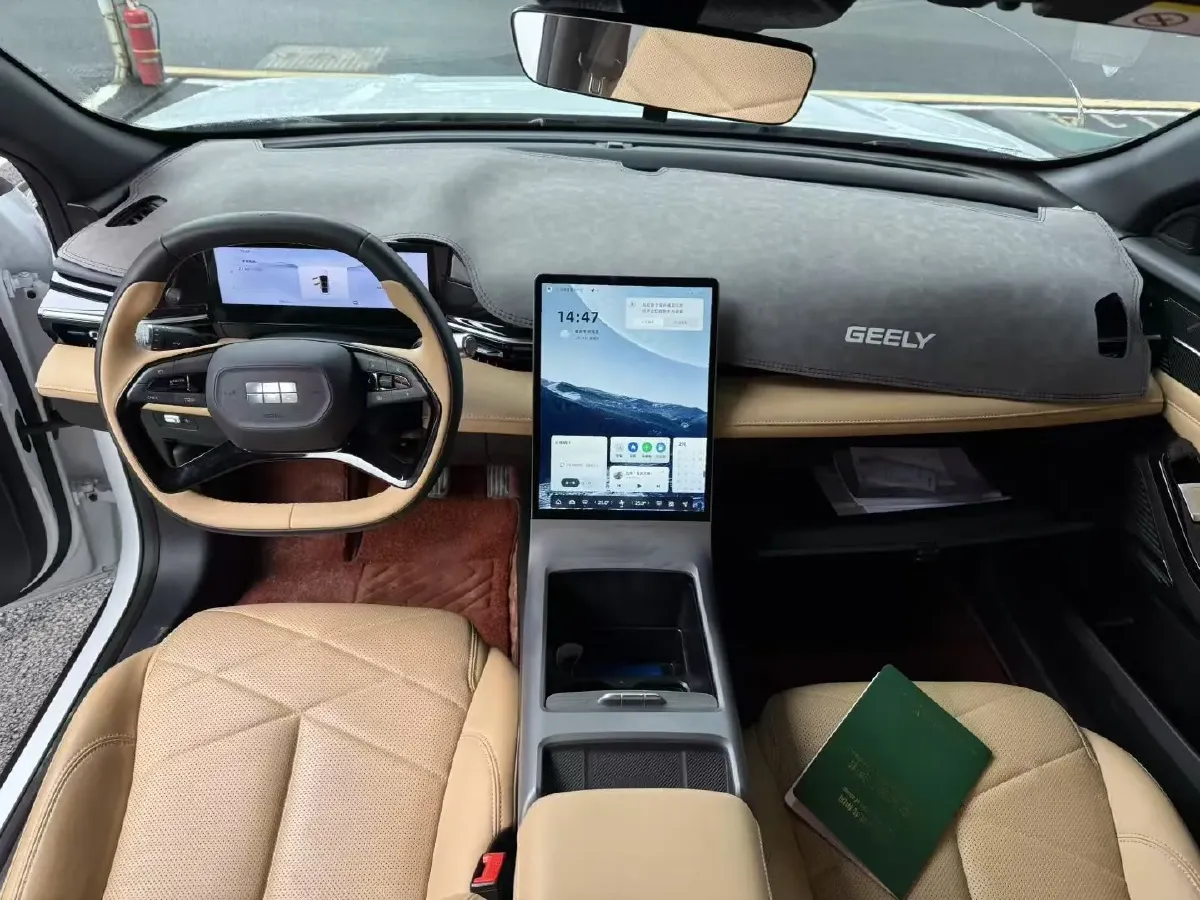 2023 Geely Galaxy L6 1.5T 163HP L4 3DHT PHEV,autocango,china used car exporter,china ev exporter,chinese used car exporter,chinese used ev exporter